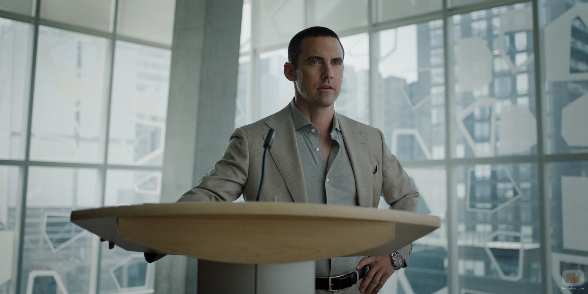 Milo Ventimiglia en 1x04 'Episode #1.4' de 'Te encontraré'