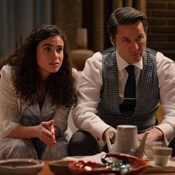 Fernando Andina y Dèlia Brufau en la temporada 3 y el capítulo 102 de 'Sueños de libertad'