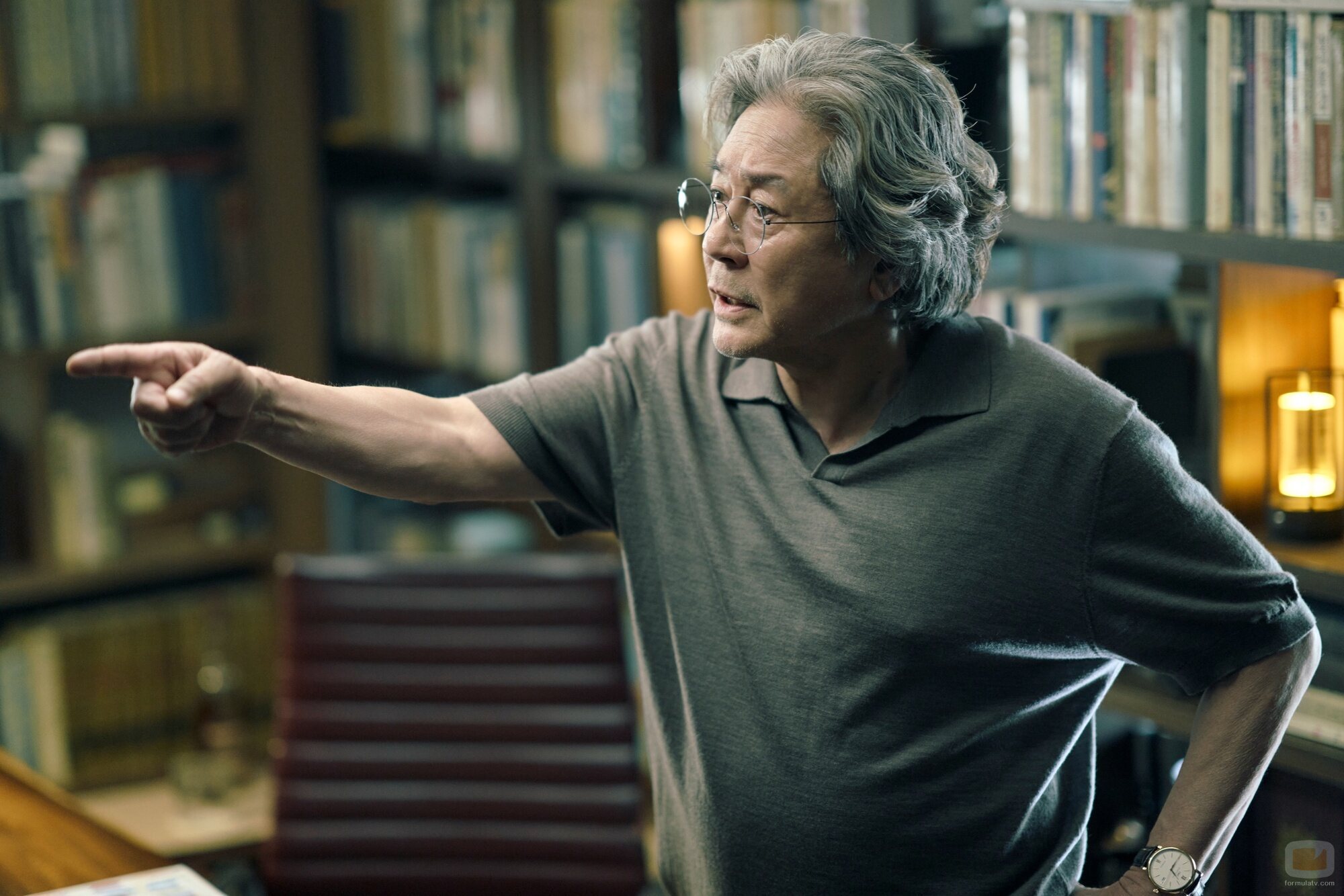 Min-sik Choi en el 1x01 de 'Notes From the Last Row'