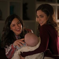 Natalia Sánchez y Carolina Lapausa en 3x103 titulado 'Jueves 11 de junio de 2026' de 'Sueños de libertad'