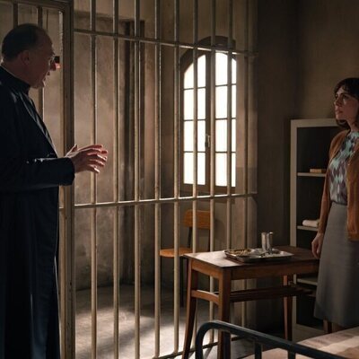 Itziar Atienza y Daniel Albaladejo en el 3x103 de 'Sueños de libertad'