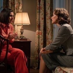 Alba Brunet y Marta Belmonte en 3x105 titulado 'Lunes 15 de junio de 2026' de 'Sueños de libertad'