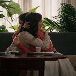 Natalia Sánchez y Carolina Lapausa en la temporada 3 y el capítulo 106 de 'Sueños de libertad'