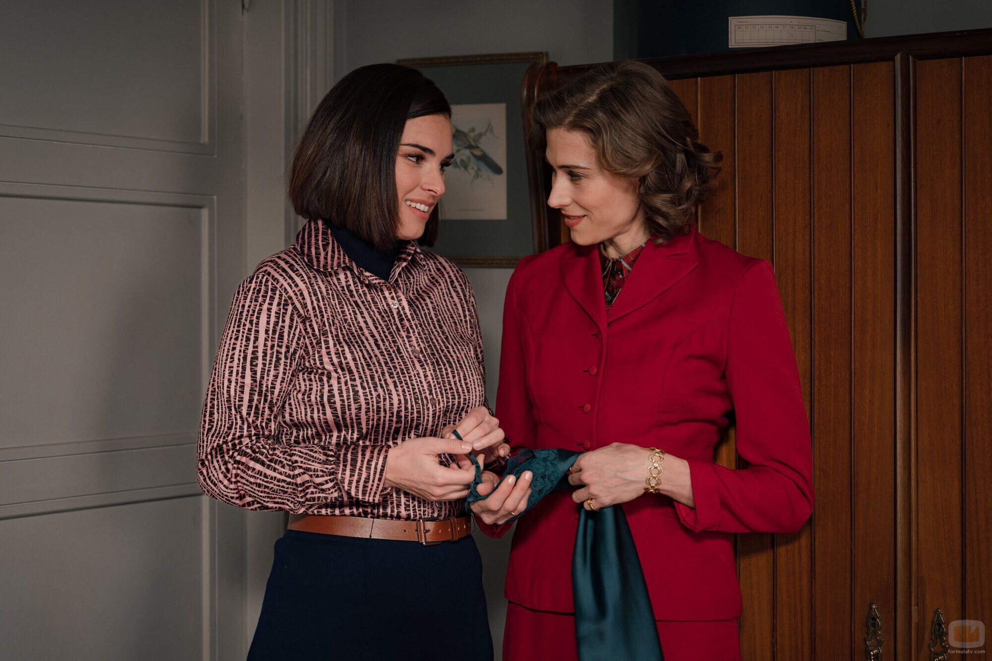 Marta Belmonte y Alba Brunet en la temporada 3 y el capítulo 107 de 'Sueños de libertad'