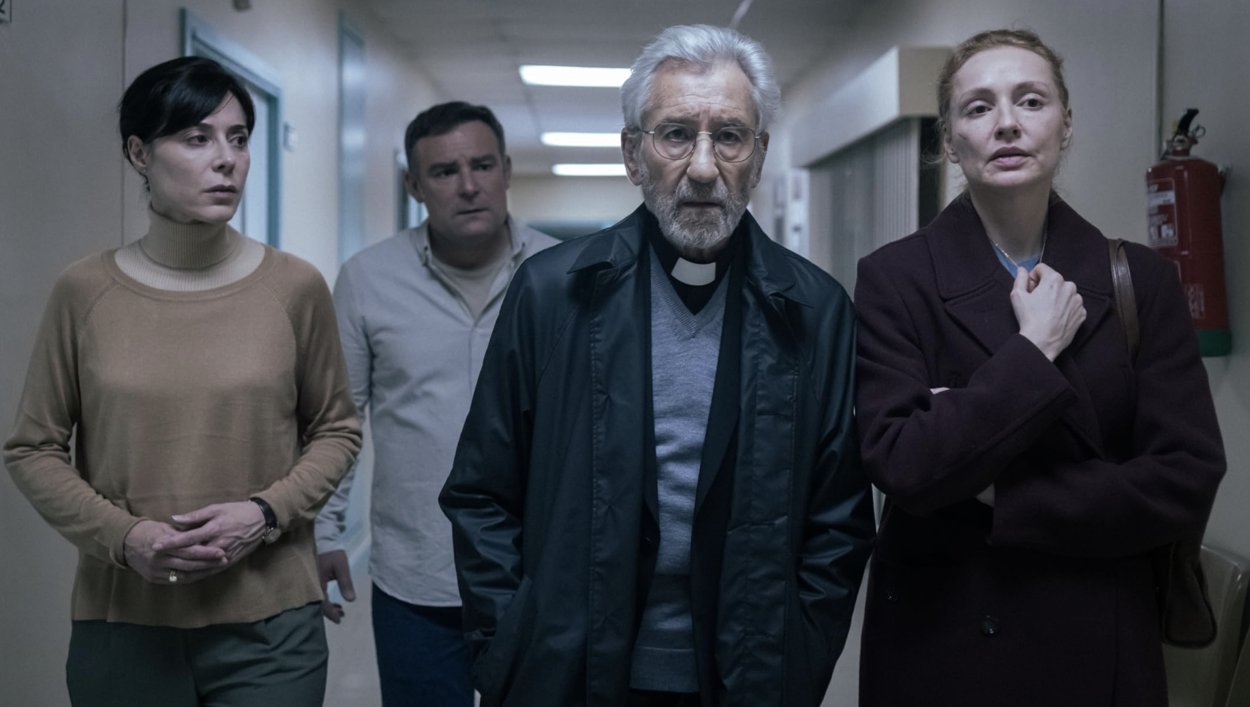 Ruth Díaz, Urko Olazábal, José Sacristán y Cristina Castaño en "13 exorcismos"