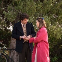 Fotograma de Isabel Moreno y Marco H. Medina en la temporada 3 y el capítulo 118 de 'Sueños de libertad'