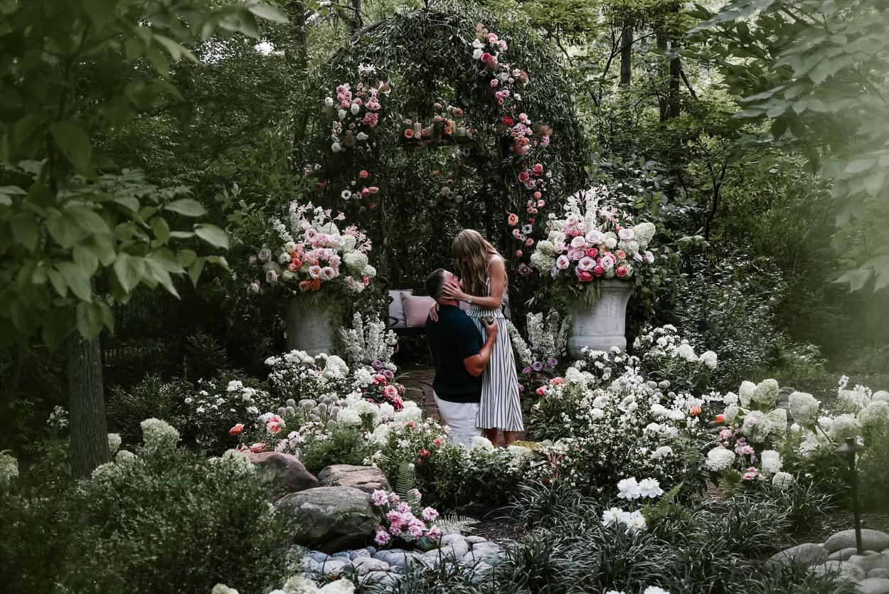 Una foto de la pedida de mano entre Taylor Swift y Travis Kelce