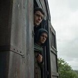 Matthew Needham y Tom Glynn-Carney en 'Desembarco de la Reina' de 'House of the Dragon'
