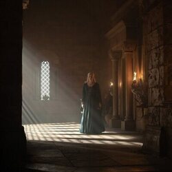 Phia Saban en Capítulo 2 titulado 'Desembarco de la Reina' de 'La Casa del Dragón'