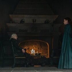 Emma D'Arcy y Olivia Cooke en 'Rhaenyra Triunfante' de 'La Casa del Dragón'