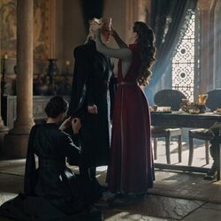 Vistazo a Emma D'Arcy en 3x03 'Rhaenyra Triunfante' de 'La Casa del Dragón'