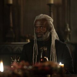 Steve Toussaint en 3x03 titulado 'Rhaenyra Triunfante' de 'La Casa del Dragón'