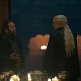 Dan Fogler y Emma D'Arcy en 3x03 'Rhaenyra Triunfante' de 'La Casa del Dragón'