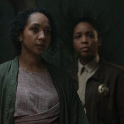Alexandria Riley en '¿Quién eres tú?' de 'Silo'