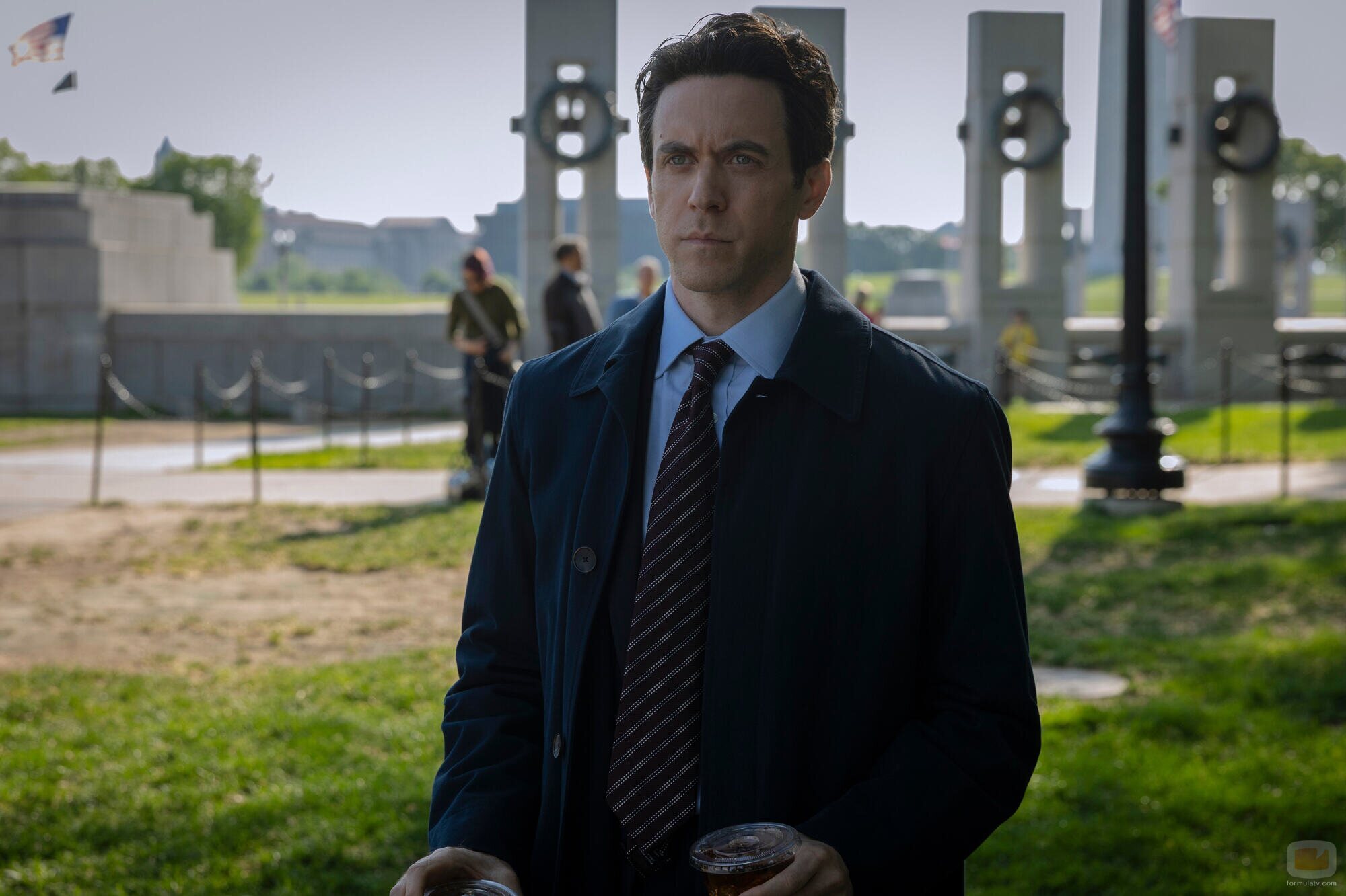 Ashley Zukerman en la temporada 3 y el capítulo 01 de 'Silo'