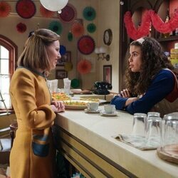 Isabel Moreno y Dèlia Brufau en el 3x124 de 'Sueños de libertad'