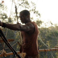 "Viernes" con un arco