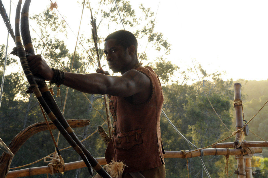 "Viernes" con un arco