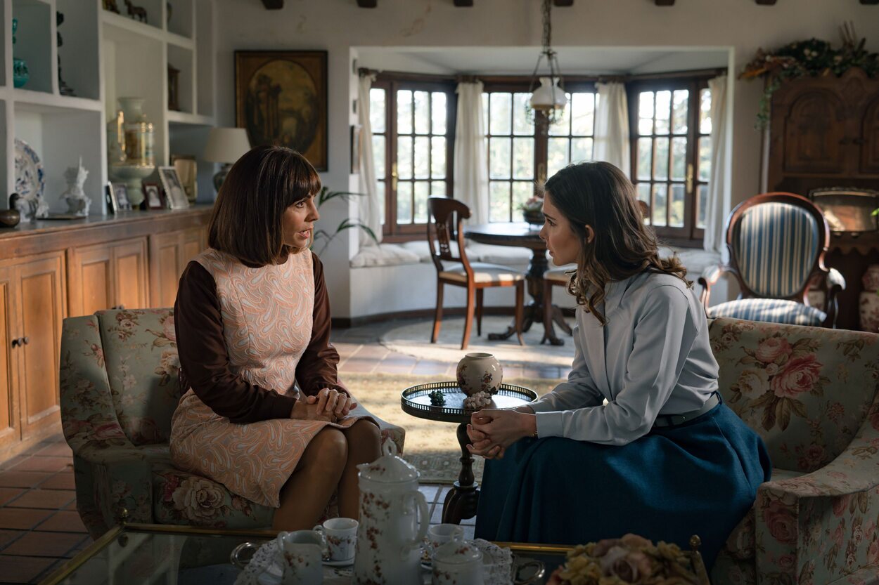 Nieves y Begoña en una escena de 'Sueños de libertad'