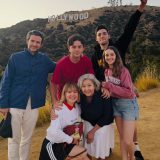 Ascen López, junto a parte del reparto de 'Muertos S.L.' en Los Ángeles