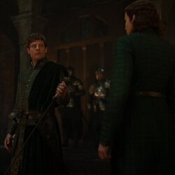 Benjamin Evan Ainsworth y James Norton en el 3x04 de 'House of the Dragon'
