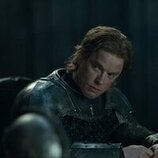 Freddie Fox en 3x04 titulado 'Tumbleton' de 'La Casa del Dragón'