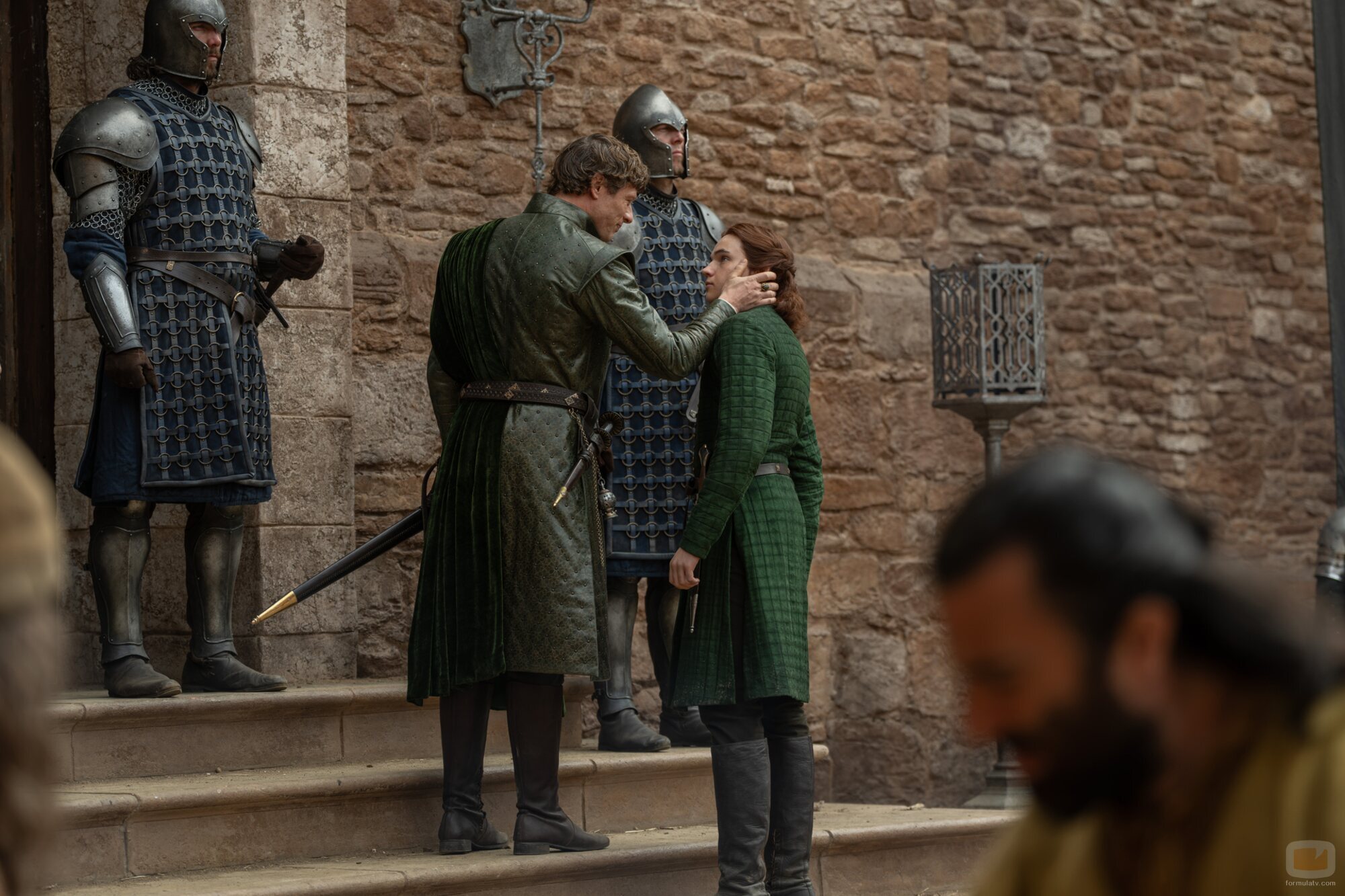 Benjamin Evan Ainsworth y James Norton en Capítulo 4 titulado 'Tumbleton' de 'La Casa del Dragón'