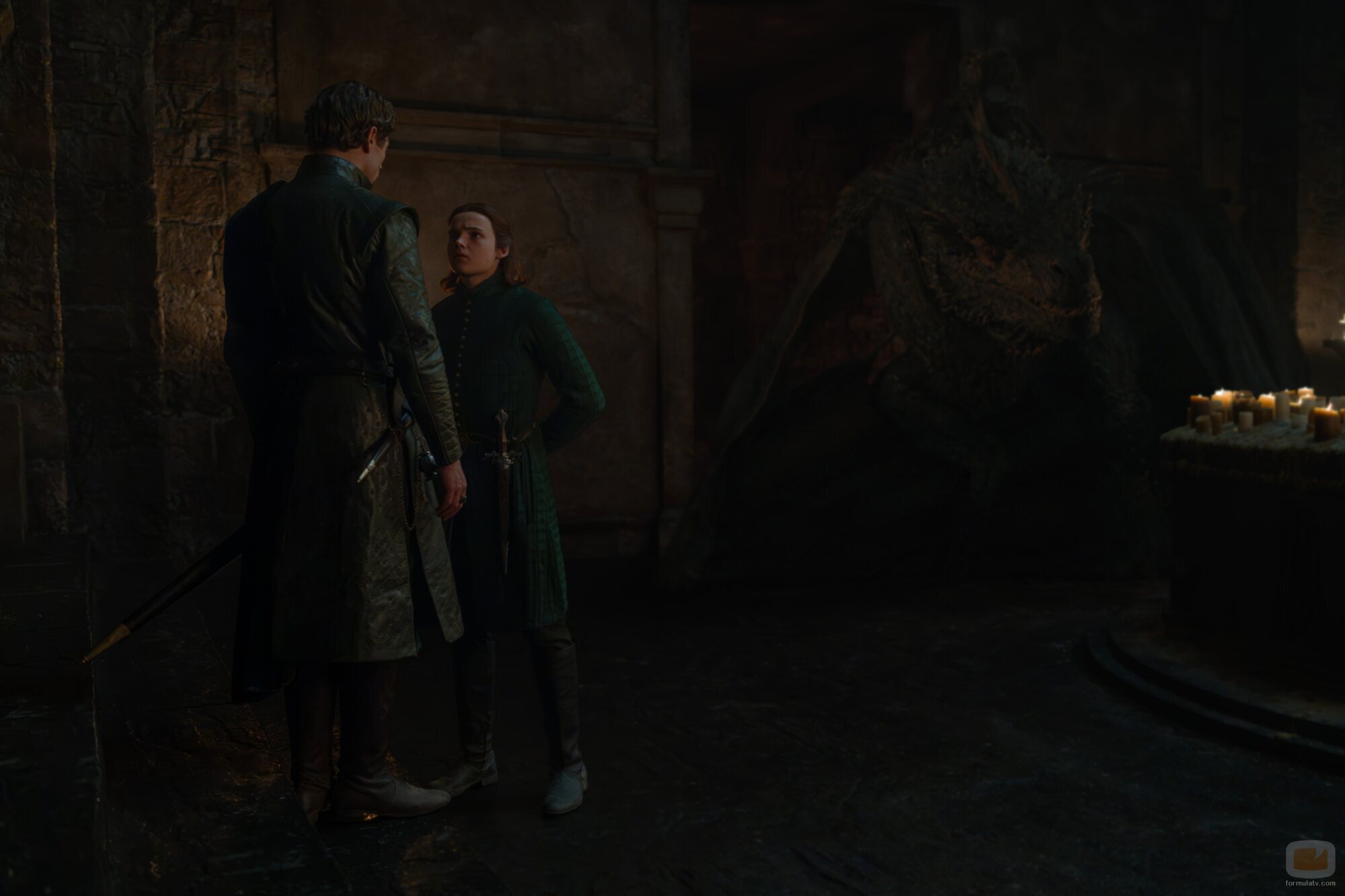 Escena de Benjamin Evan Ainsworth y James Norton en Capítulo 4 titulado 'Tumbleton' de 'La Casa del Dragón'