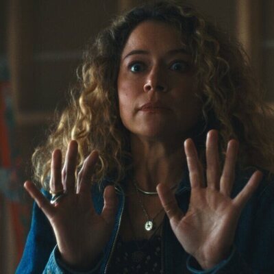 Tatiana Maslany en Capítulo 5 titulado 'Estafador' de 'Satisfacción garantizada'