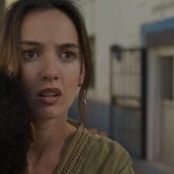 María de Nati en Capítulo 5 titulado 'Salvar La Caleta' de 'Ella, maldita alma'