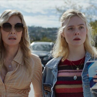 Michelle Pfeiffer y Elle Fanning en 'El Fantasma Hambriento' de 'Margo's Got Money Troubles'
