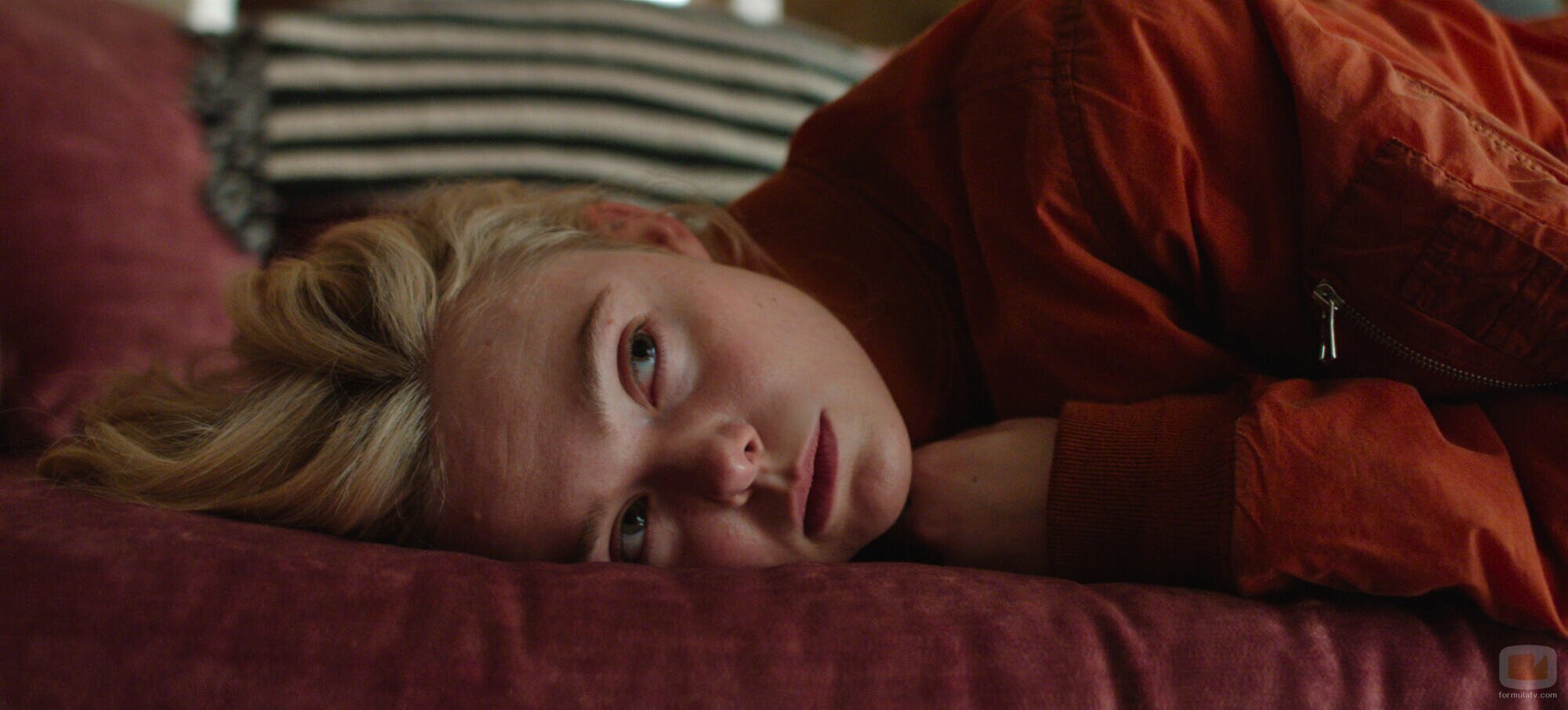 Elle Fanning en Capítulo 1 titulado 'El Fantasma Hambriento' de 'Margo tiene problemas de dinero'