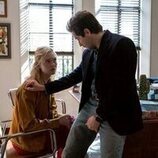 Elle Fanning y Michael Angarano en 'El Fantasma Hambriento' de 'Margo tiene problemas de dinero'