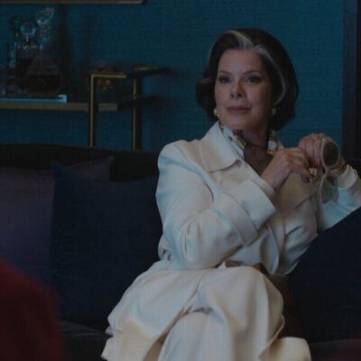 Marcia Gay Harden en 1x03 titulado 'Jinx te maldijo' de 'Margo tiene problemas de dinero'