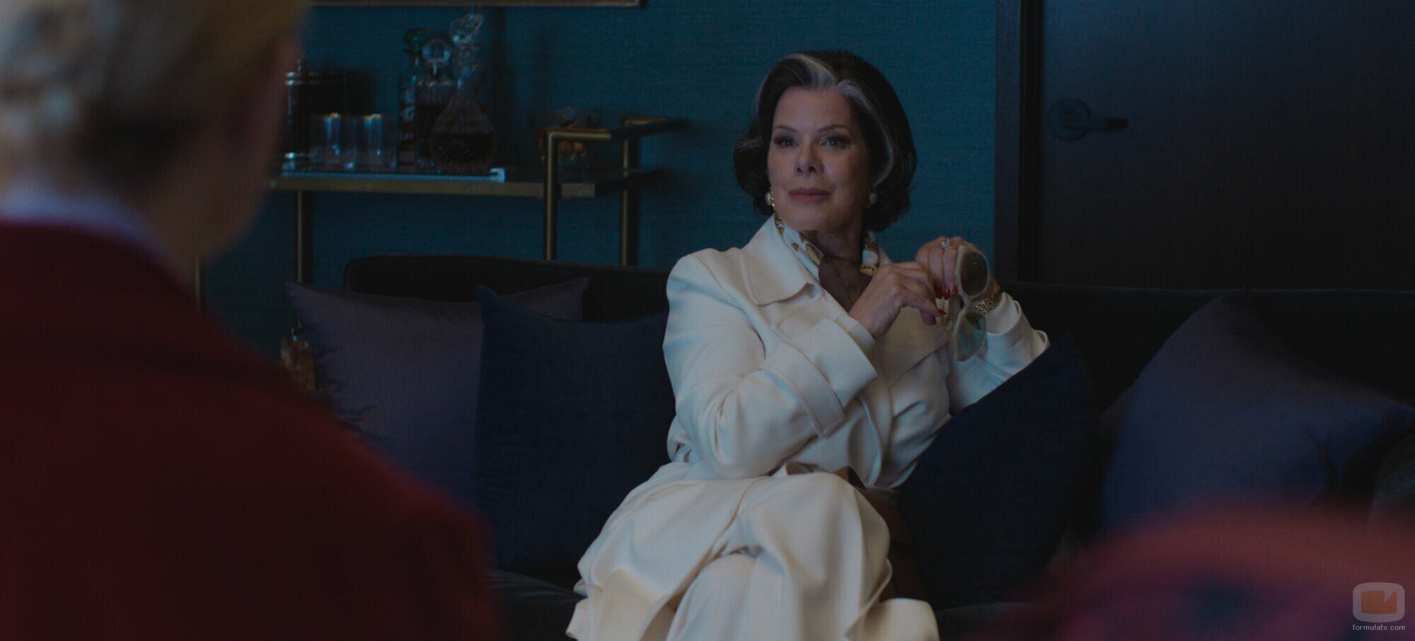 Marcia Gay Harden en 1x03 titulado 'Jinx te maldijo' de 'Margo tiene problemas de dinero'