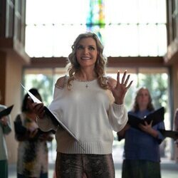 Michelle Pfeiffer en Capítulo 3 titulado 'Jinx te maldijo' de 'Margo tiene problemas de dinero'