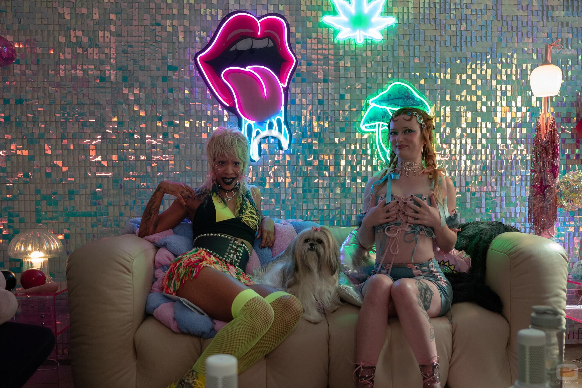 Rico Nasty y Lindsey Normington en el 1x04 de 'Margo tiene problemas de dinero'