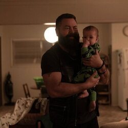 Nick Offerman en 'Combate de divas' de 'Margo tiene problemas de dinero'