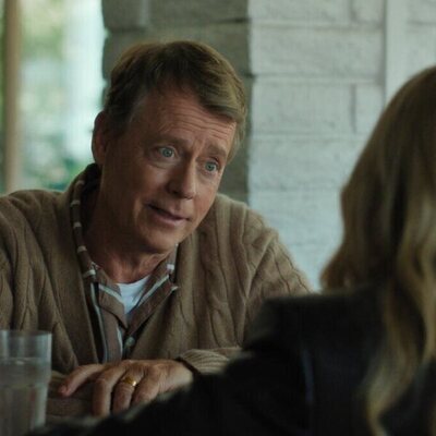 Greg Kinnear en el 1x08 de 'Margo tiene problemas de dinero'