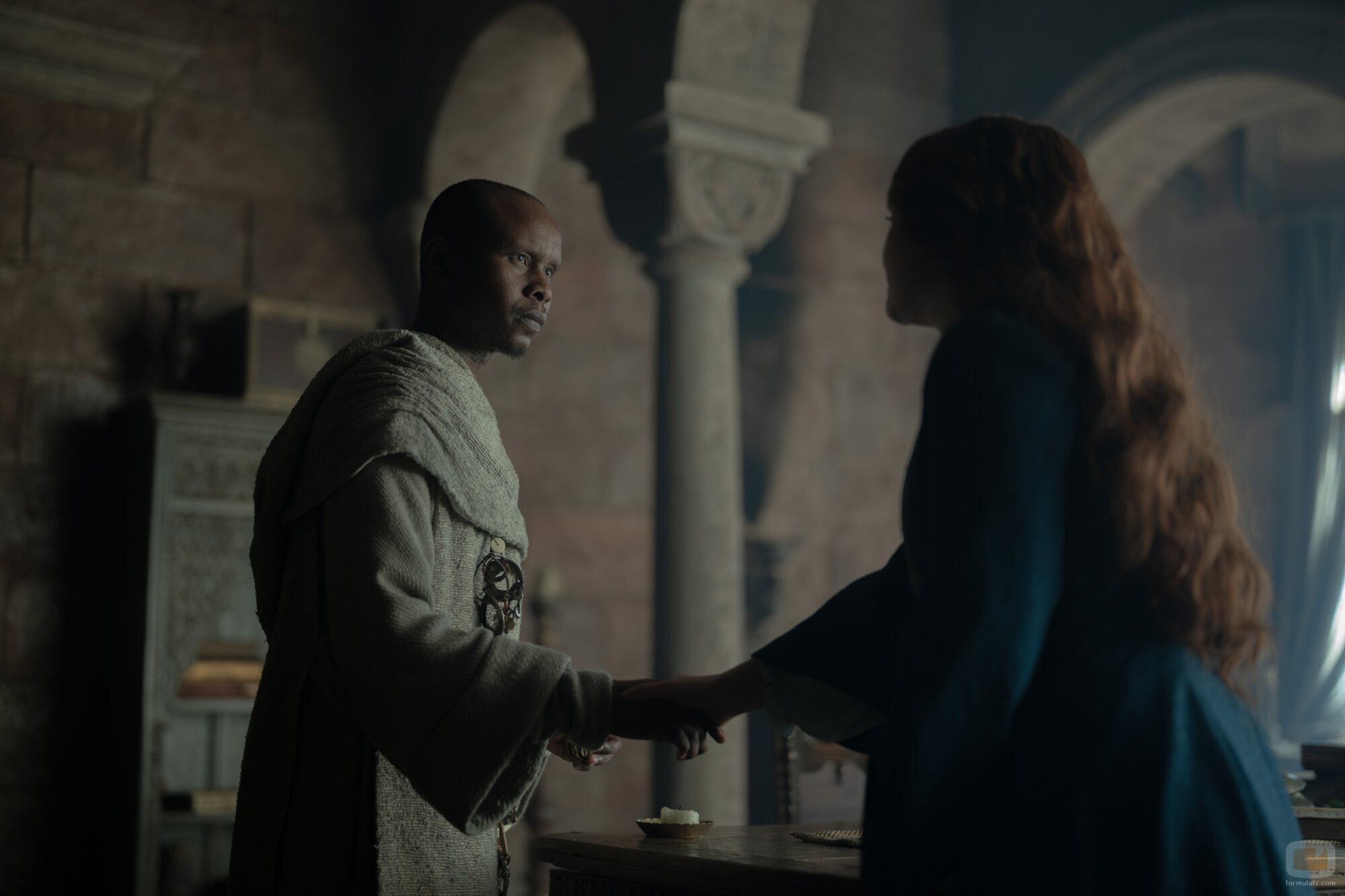 Olivia Cooke y Kurt Egyiawan en 3x05 titulado 'Nunca doblegado, nunca roto' de 'La Casa del Dragón'