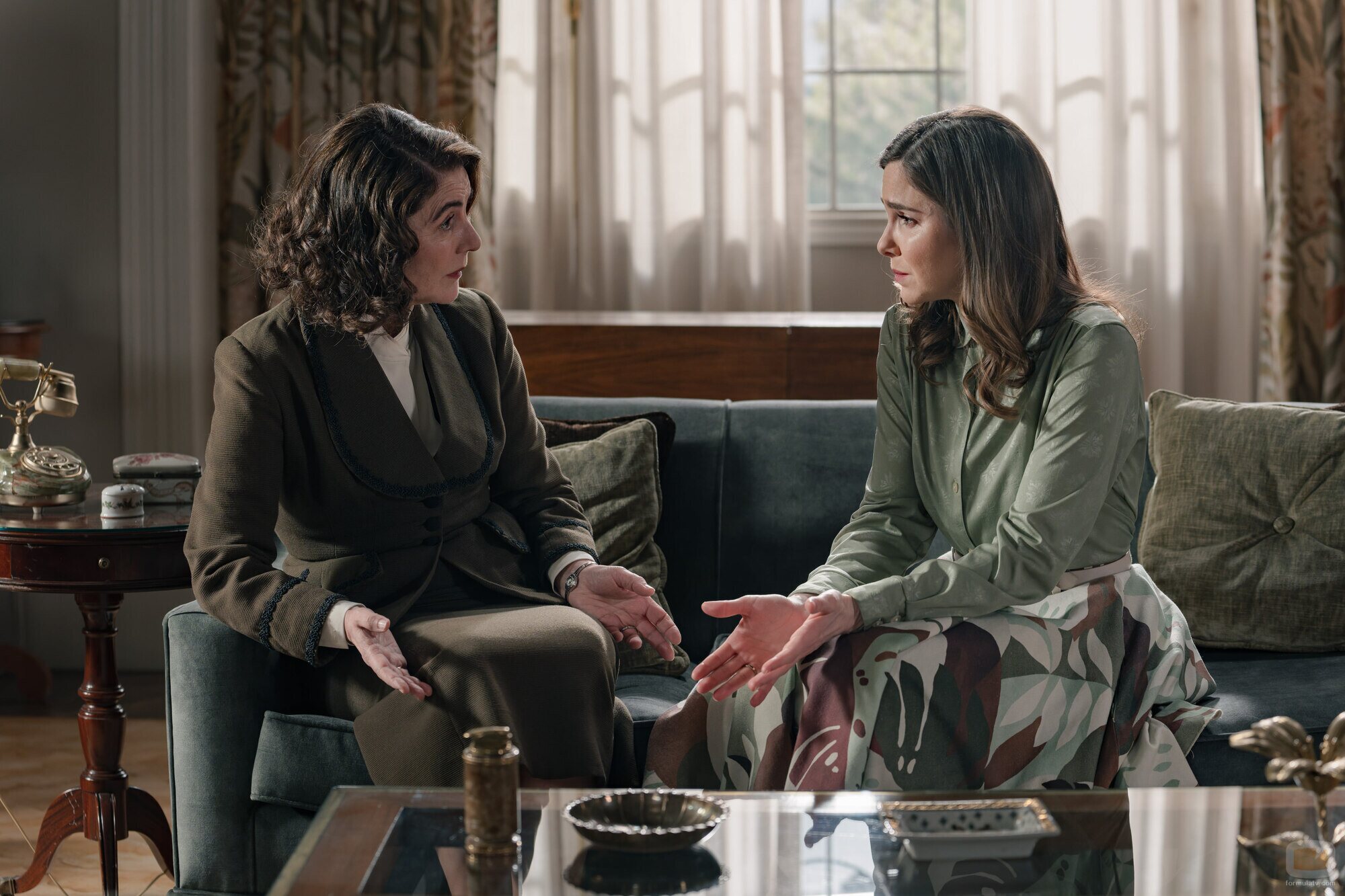 Ana Fernández y Natalia Sánchez en 3x132 titulado 'Miércoles 22 de julio de 2026' de 'Sueños de libertad'