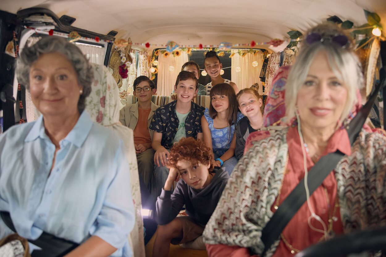 Miriam Díaz-Aroca y Rosario Pardo en 'Padre no hay más que uno, la serie'