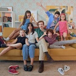 Daniel Pérez Prada y Mariam Hernández en una imagen de 'Padre no hay más que uno, la serie'