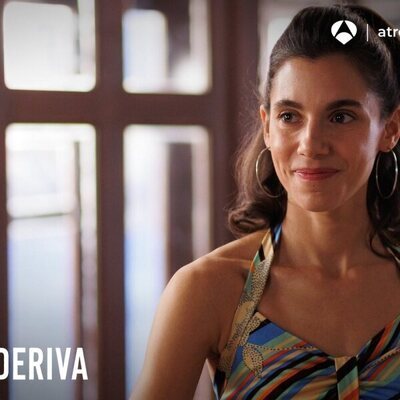 Natalia Huarte en una escena de 'A la deriva'