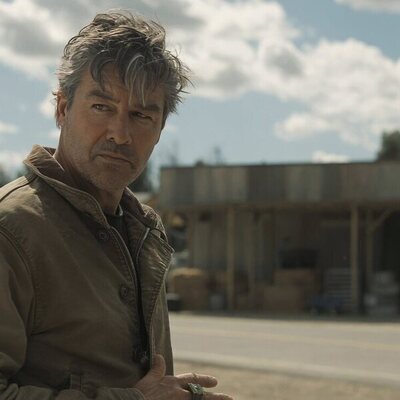 Kyle Chandler en la serie 'Linternas'