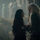 Gayle Rankin y Ewan Mitchell en 'Hombres sin rostro' de 'House of the Dragon'