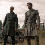 Fabien Frankel y Richard Flood en 3x06 titulado 'Hombres sin rostro' de 'La Casa del Dragón'