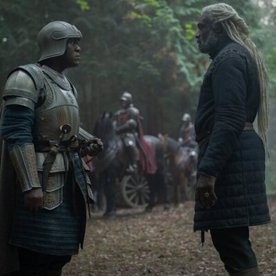 Abubakar Salim y Steve Toussaint en el 3x06 de 'House of the Dragon'