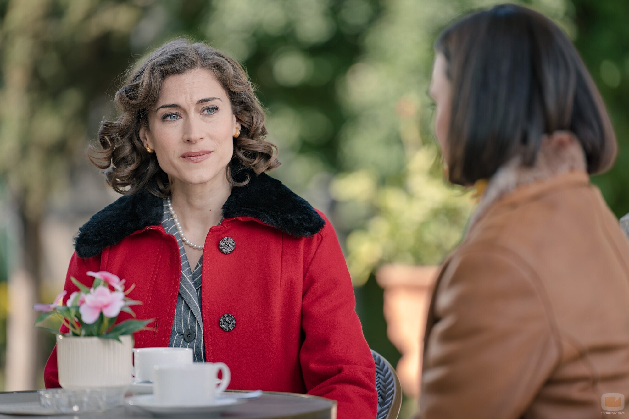 Alba Brunet y Marta Belmonte en la temporada 3 y el capítulo 136 de 'Sueños de libertad'