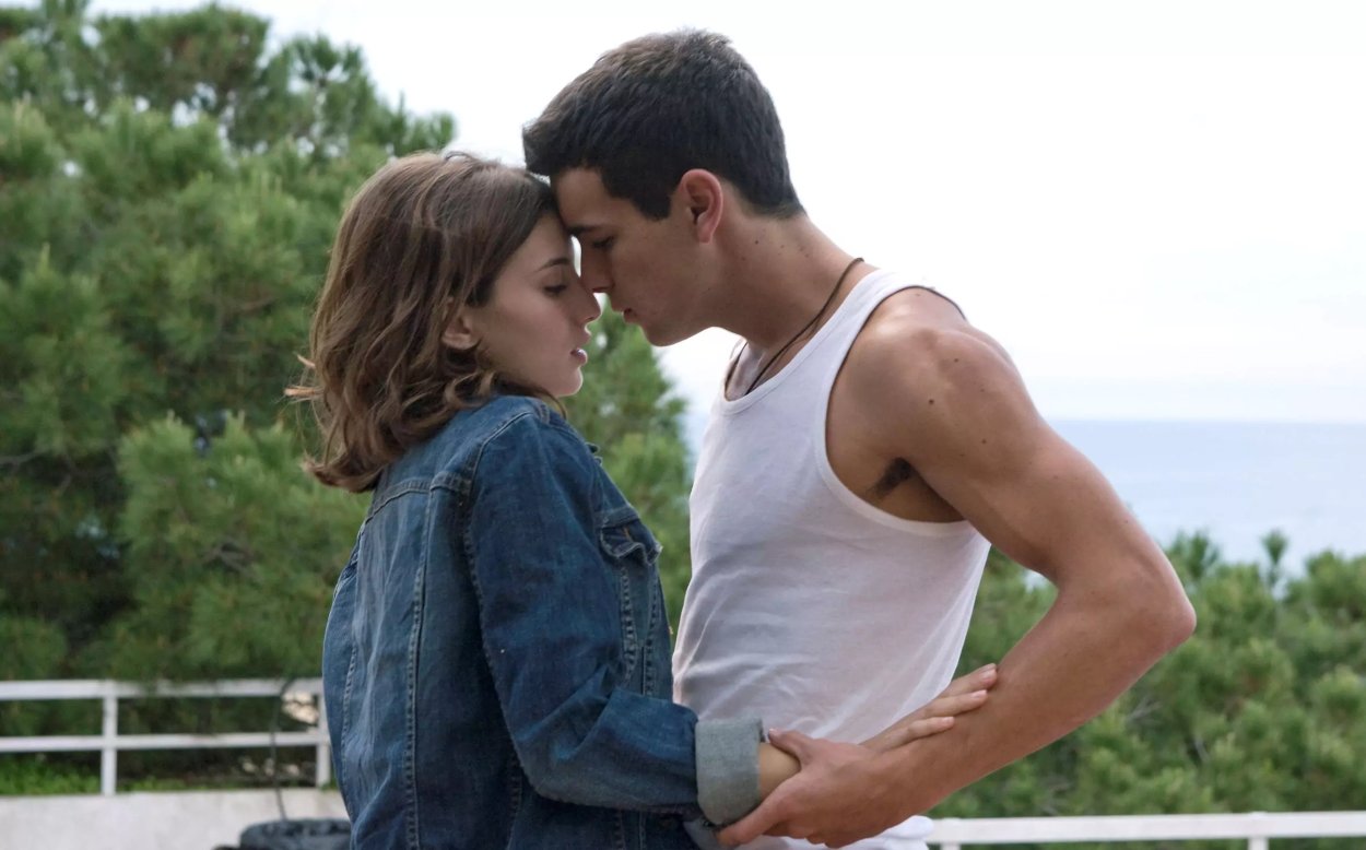 Mario Casas y María Valverde en "Tres metros sobre el cielo"